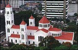 Igreja Nossa Senhora Aparecida em Moema