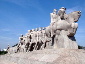 Monumento às Bandeiras no Ibirapuera