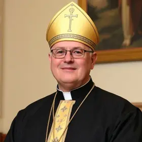 bispo coadjutor