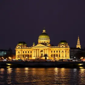 iluminação histórica Dia Internacional da Mulher