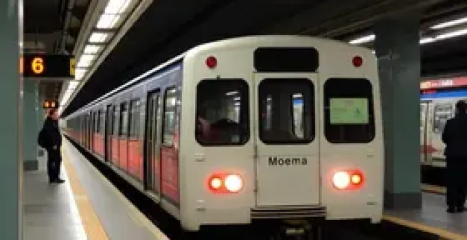 Moema B/C • Metrô Moema
