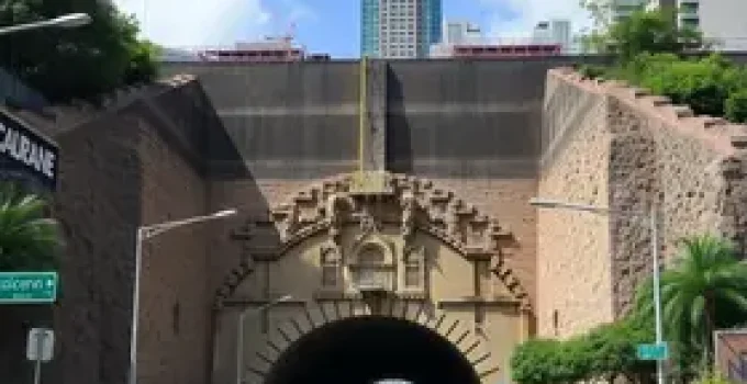 túnel da Av. Cecilia Lottenberg