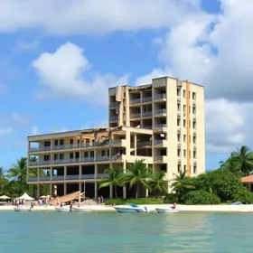 demolição edifício Clube Bahamas