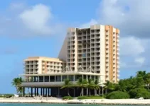 demolição do prédio anexo ao Clube Bahamas